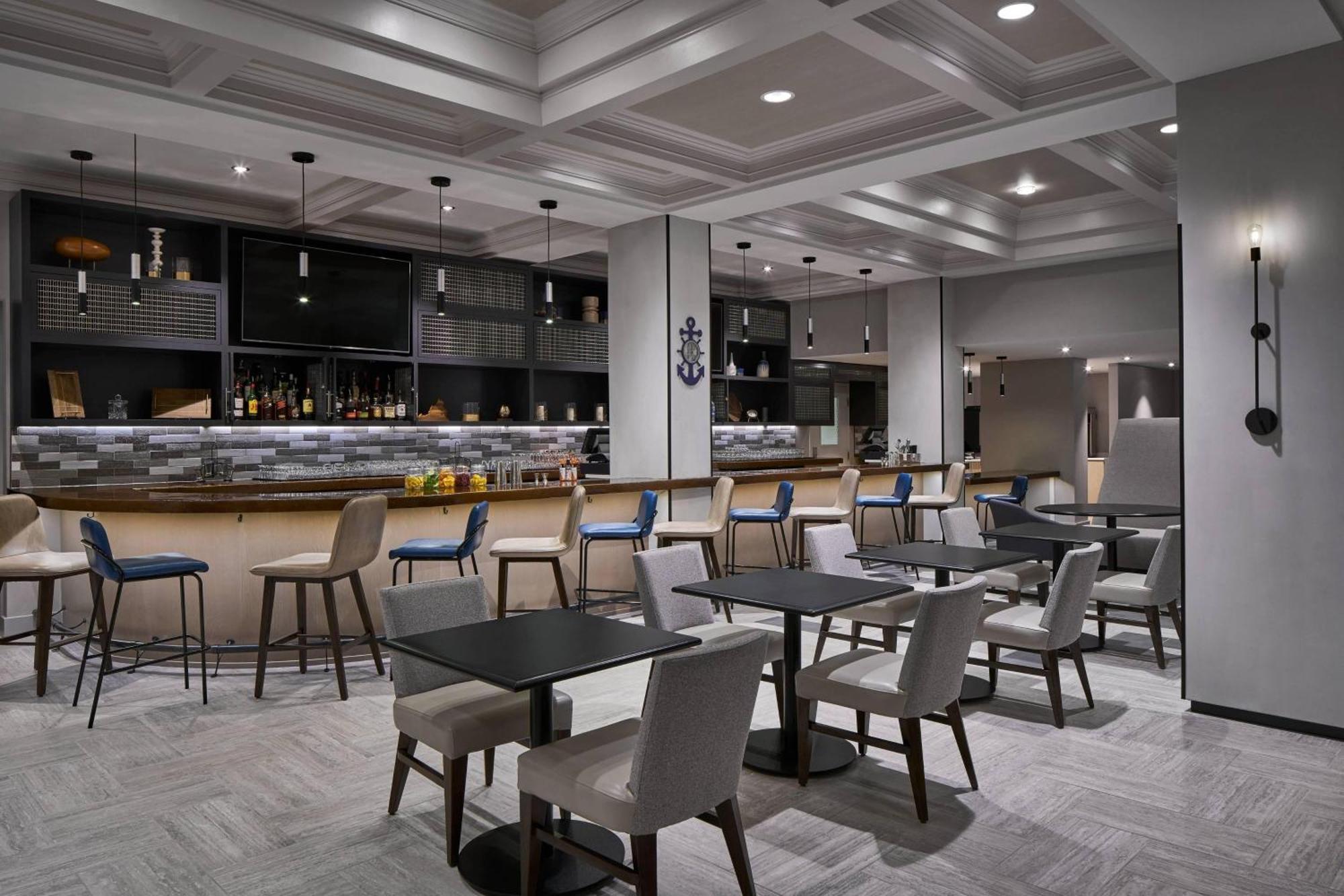 Delta Hotels By Marriott Norfolk Airport Экстерьер фото